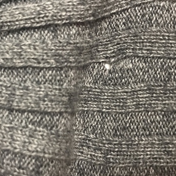 GAP Heather Gray Large Knit Cardigan Sweater with 3 Buttons - Picture 8 of 10